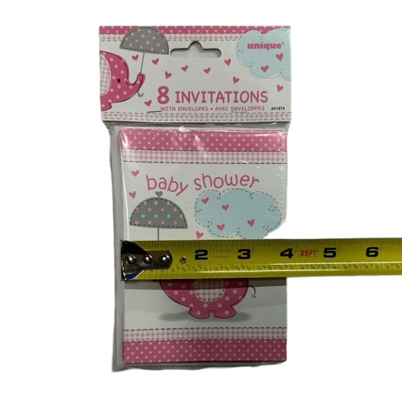 8 baby shower invitations. Pink and white with elephant on front, new in package - Picture 4 of 4